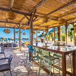 Üdülőközpont Hotel Ekincik 2*