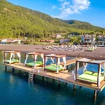 Hotel Ekincik 2* Ekincik