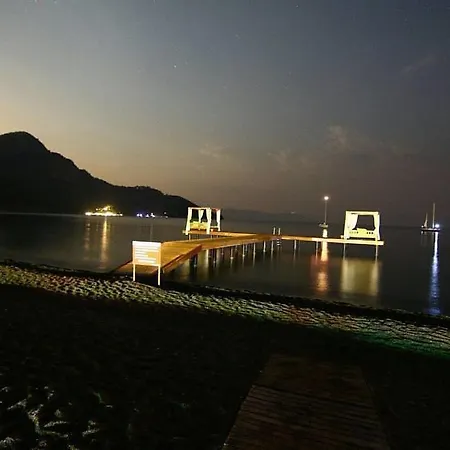 Hotel Ekincik 2* إيكنجيك