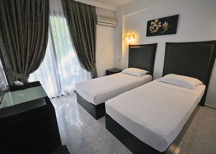 Hotel Ekincik 2* Ekincik